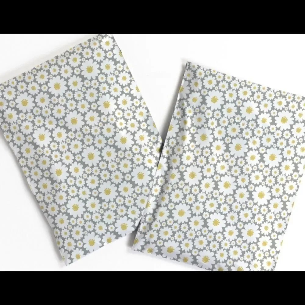 Poly Mailers MIX Cards 6x9 10x13 35pcs 35stickers